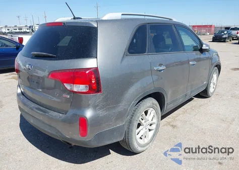 2015 Kia Sorento Lx from USA, damaged, VIN 5XYKTCA69FG584972